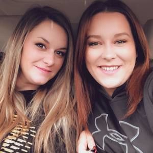 Meet your Posher, Kendra